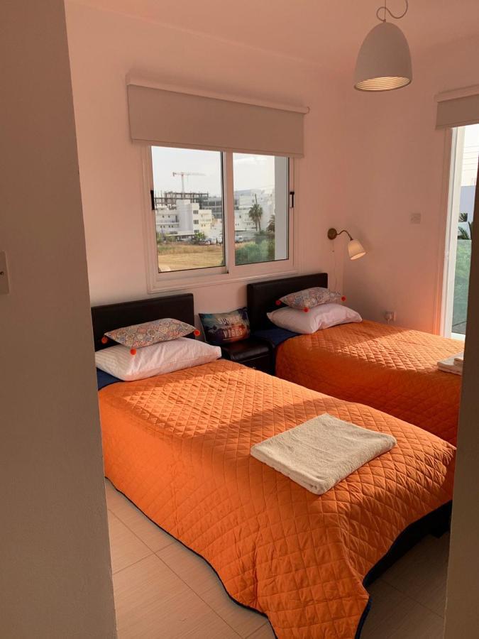 Nissini Villas 2 アヤナパ エクステリア 写真