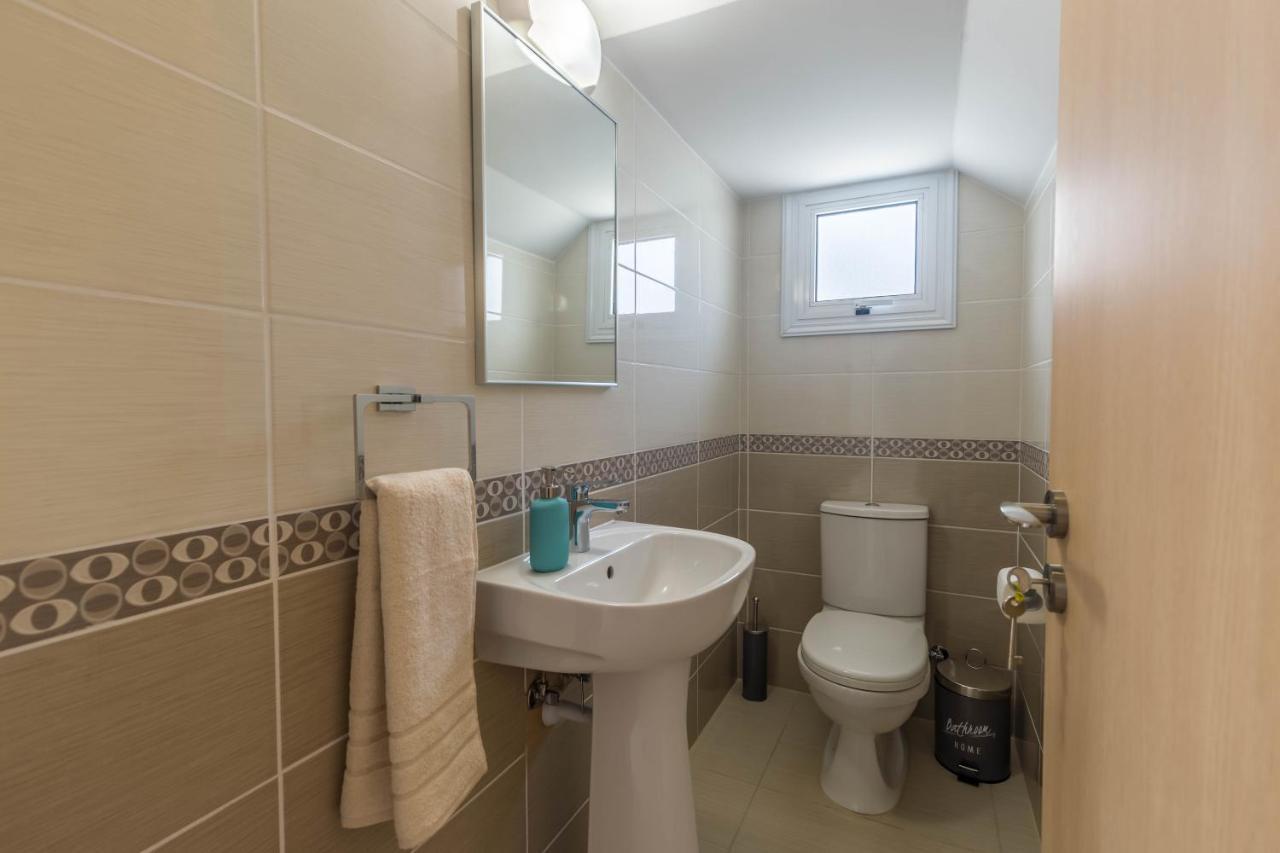 Nissini Villas 2 アヤナパ エクステリア 写真